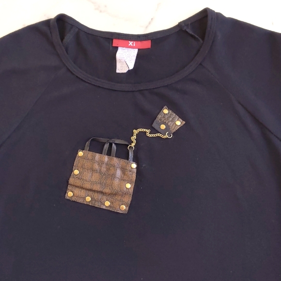 NWOT. Xi Stretch Cropped Tee with 3/4 Sleeve and front decor. - Picture 4 of 4